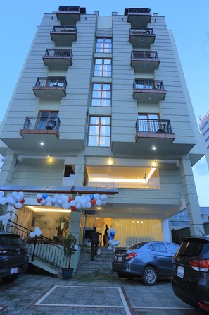 Ngoại thất