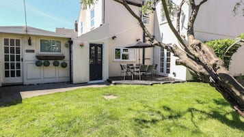 Cottage | Exterior