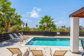 Vila (4 Bedrooms) | Fachada