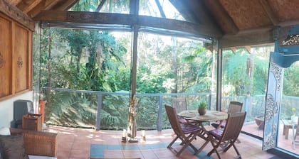Bush retreat on the street. 30 mins Bus to city