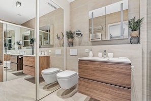 Bathroom - Stylish Luxurious Apt w Pool & Gym ID214 (Luxembourg City)