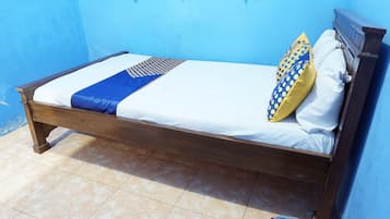 Comfort Double Room | Free WiFi, bed sheets