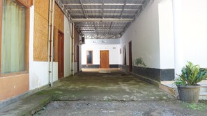 Lobby - Hotel O Homestay Srikandi Pulau Merah BeachNearPantai Pancer (Sumberagung)