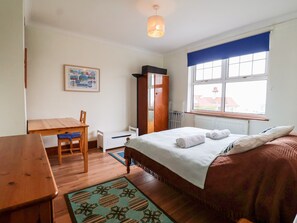 Cottage | Interior - The Pink House (Felixstowe)