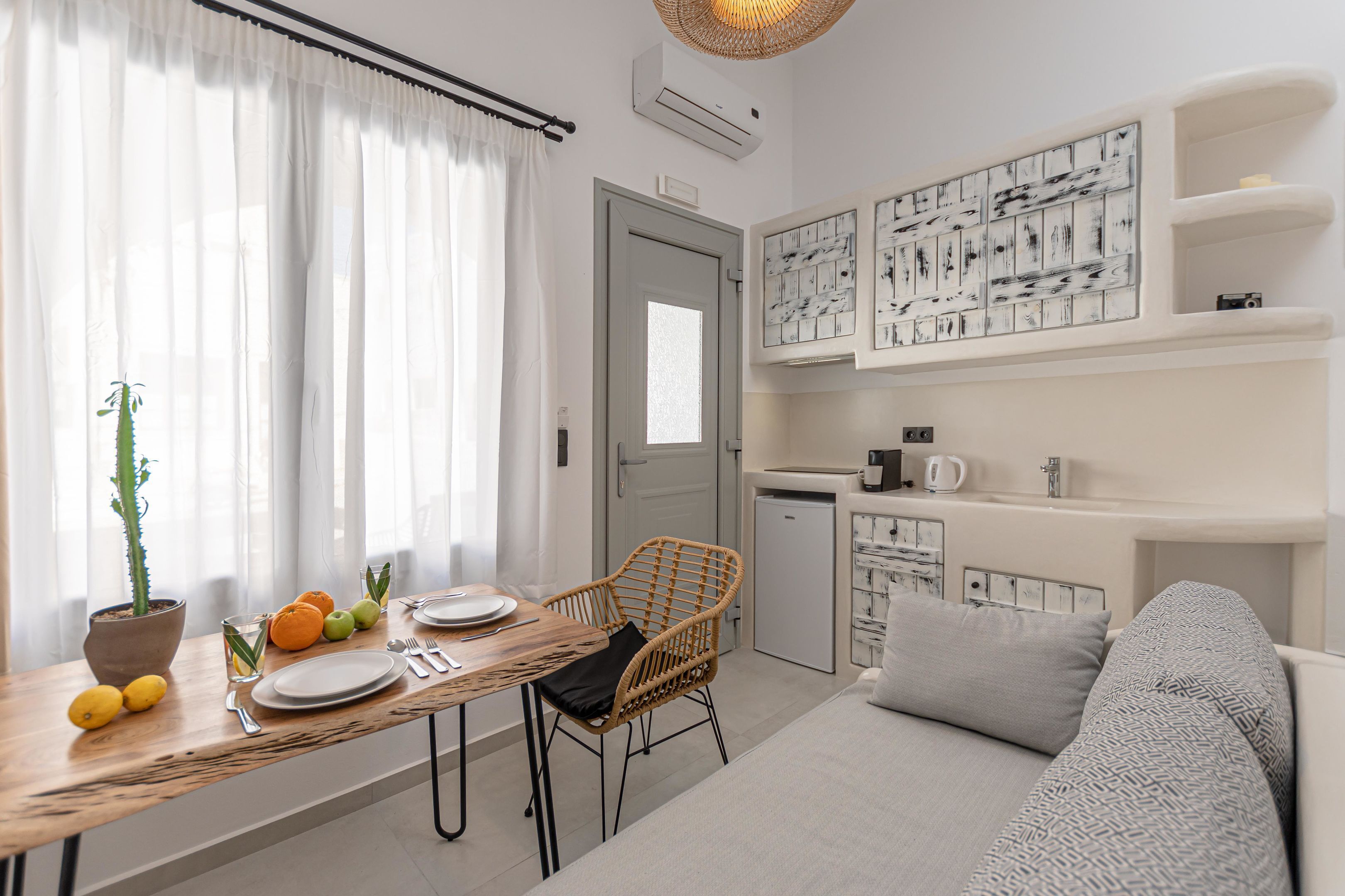 Photo - Adama's Suites Naxos