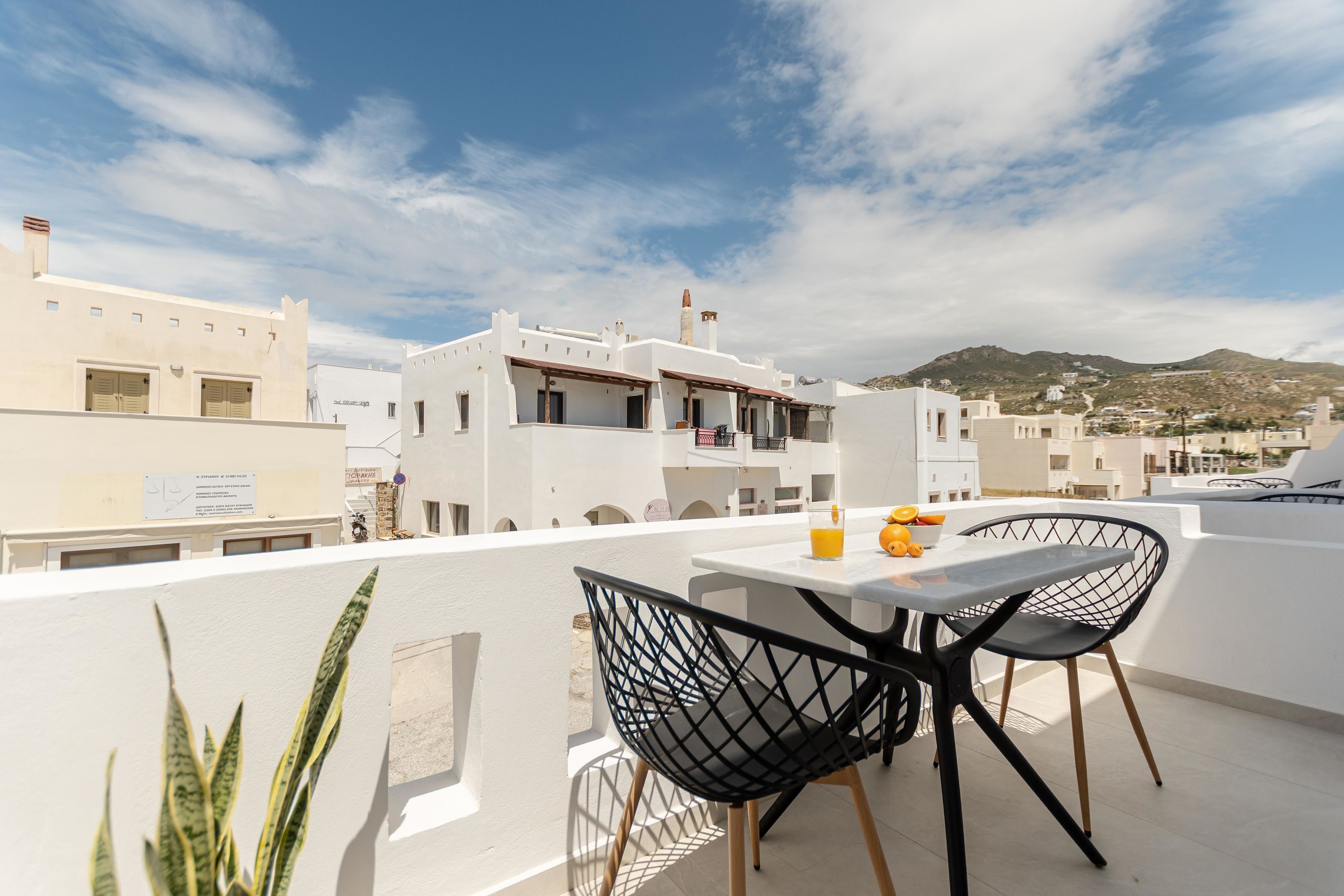 Photo - Adama's Suites Naxos