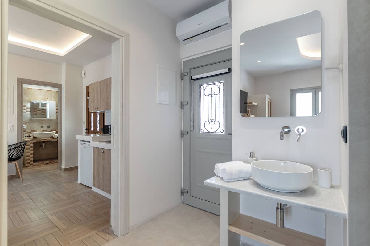 Family Suite, 2 Bedrooms, 2 Bathrooms