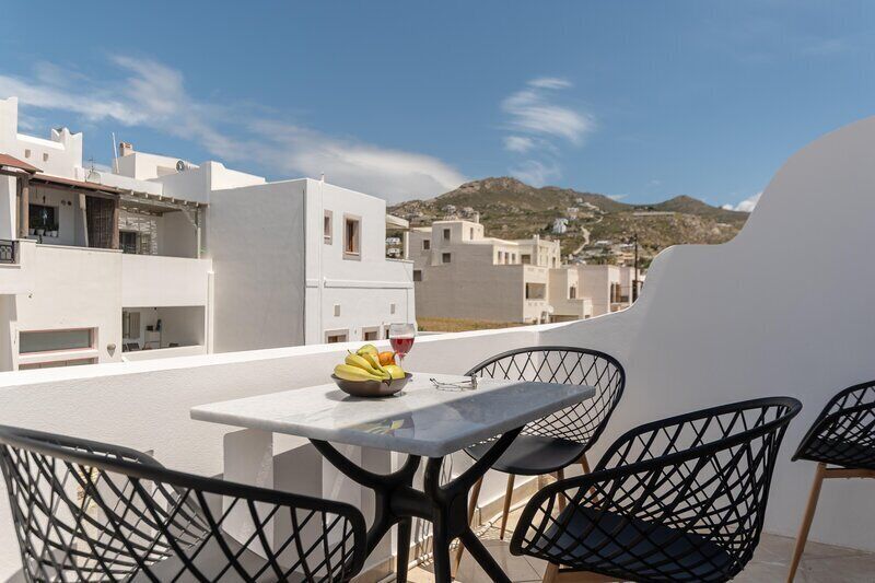 Family Suite, 2 Bedrooms, 2 Bathrooms | Outdoor dining