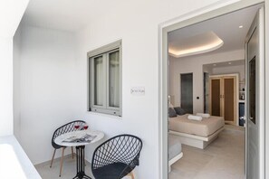 Suite estudio Confort, 1 cama Queen size y sofá cama | Restaurantes