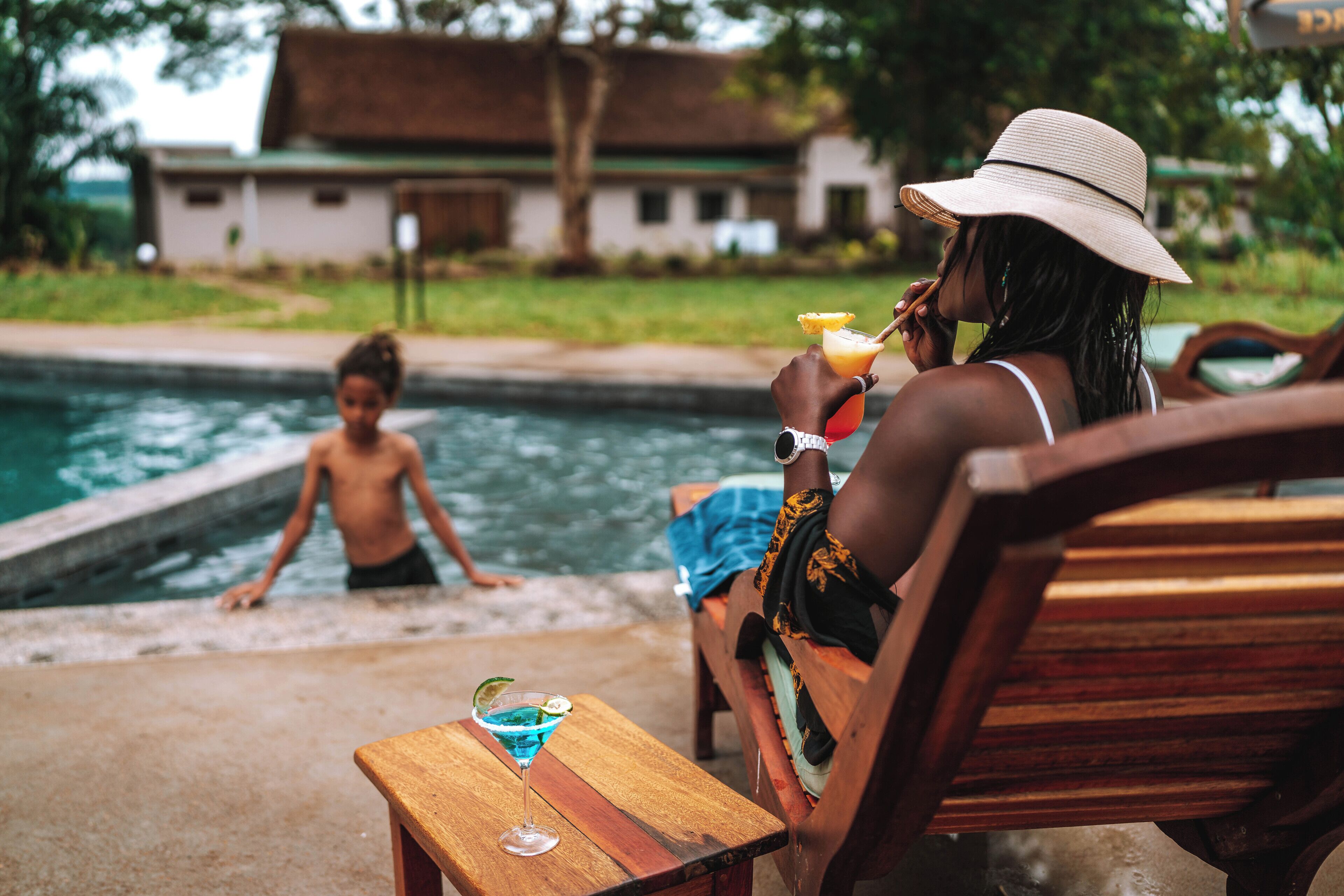 Outdoor pool, pool loungers