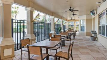 Condo (2774 Windsor Hills) | Exterior