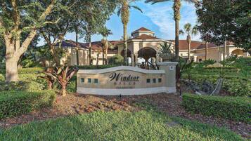 Condo (2774 Windsor Hills) | Exterior