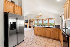 Fridge, microwave, oven, stovetop - Bohemian Breeze: Oceanside | Pool and Hot Tub (Southern Shores)