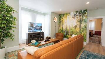 TV, fireplace, DVD player, offices