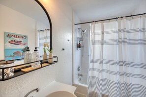 Hair dryer, towels