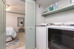 3 bedrooms, iron/ironing board, free WiFi, bed sheets - Phoenix 4 Condo on the Beach! (Orange Beach)
