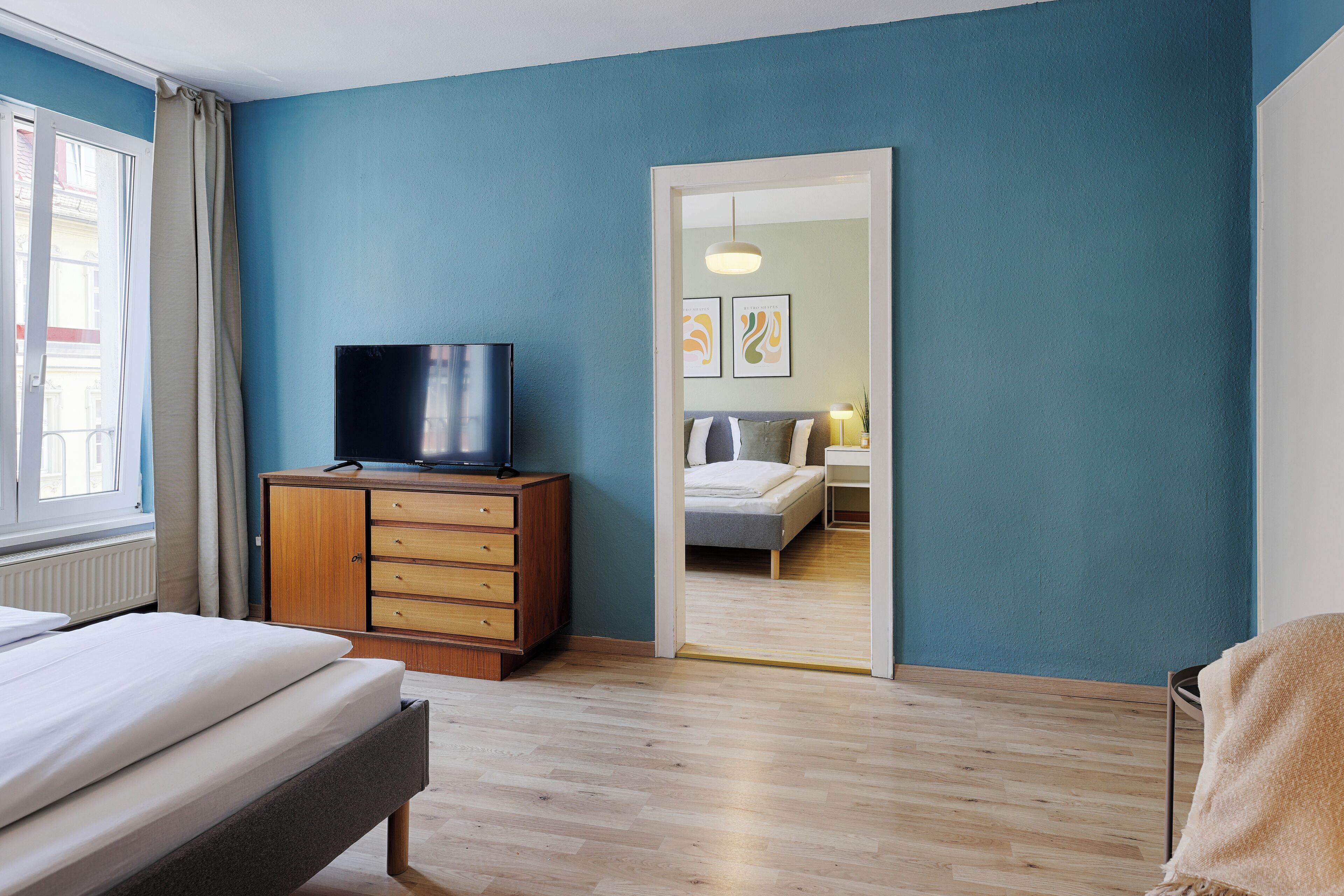 Ameublement personnalisé, fer et planche à repasser, Wi-Fi gratuit