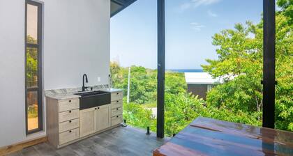 Brisa De Verano 2 Bedroom Home by RedAwning