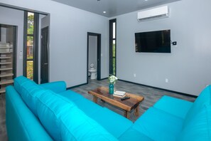 Casa, 2 habitaciones | Área de sala de estar