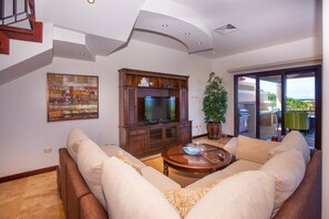 Casa, 4 habitaciones | Área de sala de estar