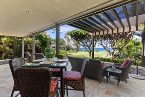 Condo, 2 Bedrooms | Outdoor dining