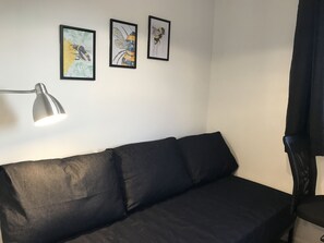 Comfort House, Private Bathroom (Fieldside) | Beach - Sleeps up to 7, Parking, Office, Preston Nr M6/m65 (Preston)