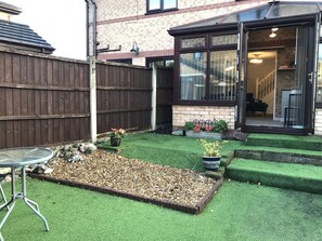 Comfort House, Private Bathroom (Fieldside) | Terrace/patio