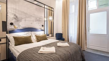 1 habitación, escritorio, wifi gratis y ropa de cama