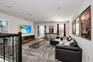 Smart TV, table football - Last Minute Disney! Private Pool, Hot Tub, Game Room & Themed Bedrooms. Book Now! #96495 (Orlando)