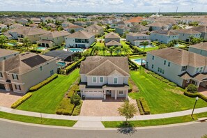 Exterior - Last Minute Disney Getaway! Luxury Villa with Private Pool & Game Room. Book Now! #99377 (Orlando)