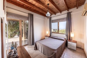 3 bedrooms, WiFi, bed sheets - Villa Stella Argaka - Three Bedroom Villa, Sleeps 6 (Argaka)