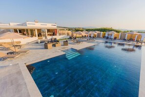 Outdoor pool - Viva Tourismo Resort Naturist Club (Paradisi,)