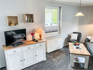 TV - Apartment Lisa by Interhome (Zinnowitz)