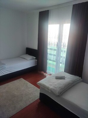 3 chambres, Wi-Fi, draps fournis