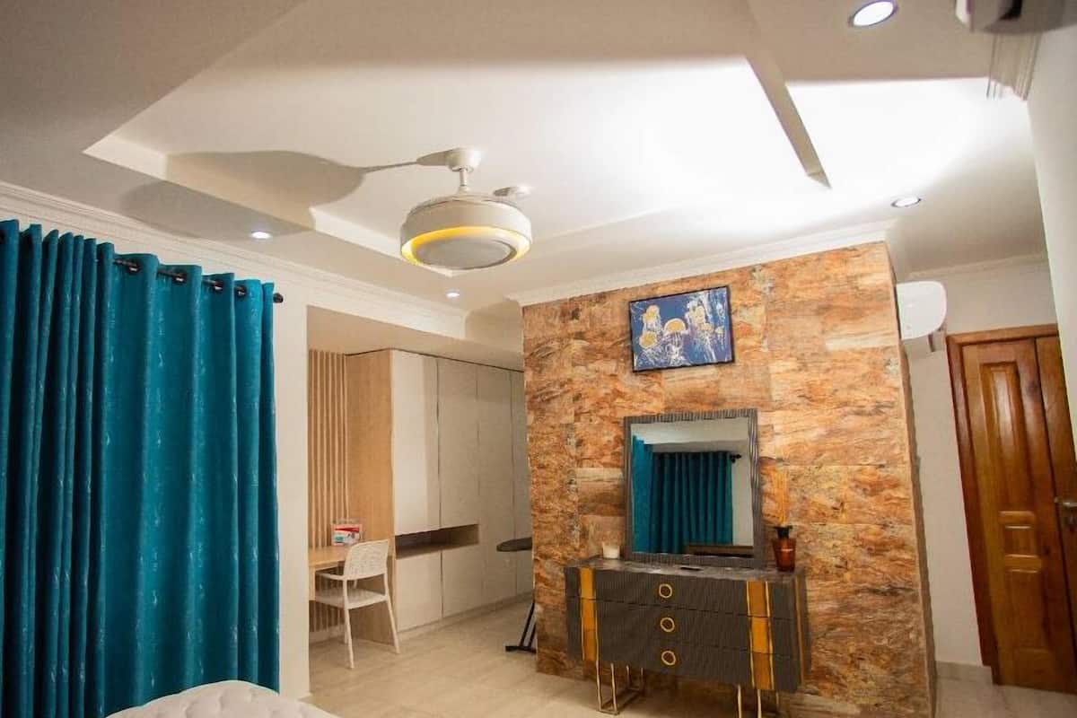 Luxury Chalet, 1 Bedroom | 1 bedroom, premium bedding, individually decorated