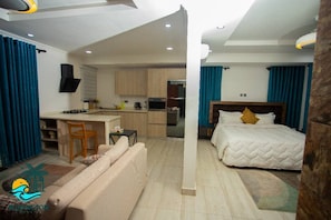 Chalet Mewah, 1 kamar tidur | Area keluarga | Smart TV 42-inci dengan saluran TV digital dan Netflix