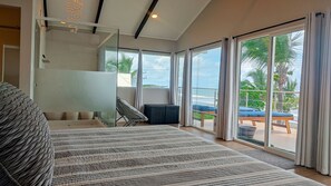 5 bedrooms, in-room safe, desk, free WiFi