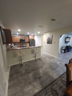 Fridge, microwave, oven, stovetop - Beautiful 3 BR/ 2.5 BA with no backyard neighbors  (Killeen)