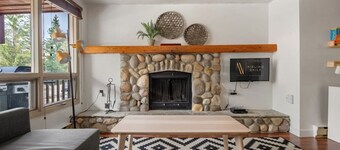 Mountain Mural | Hot Tub | Pools | Ski-In/Ski-Out