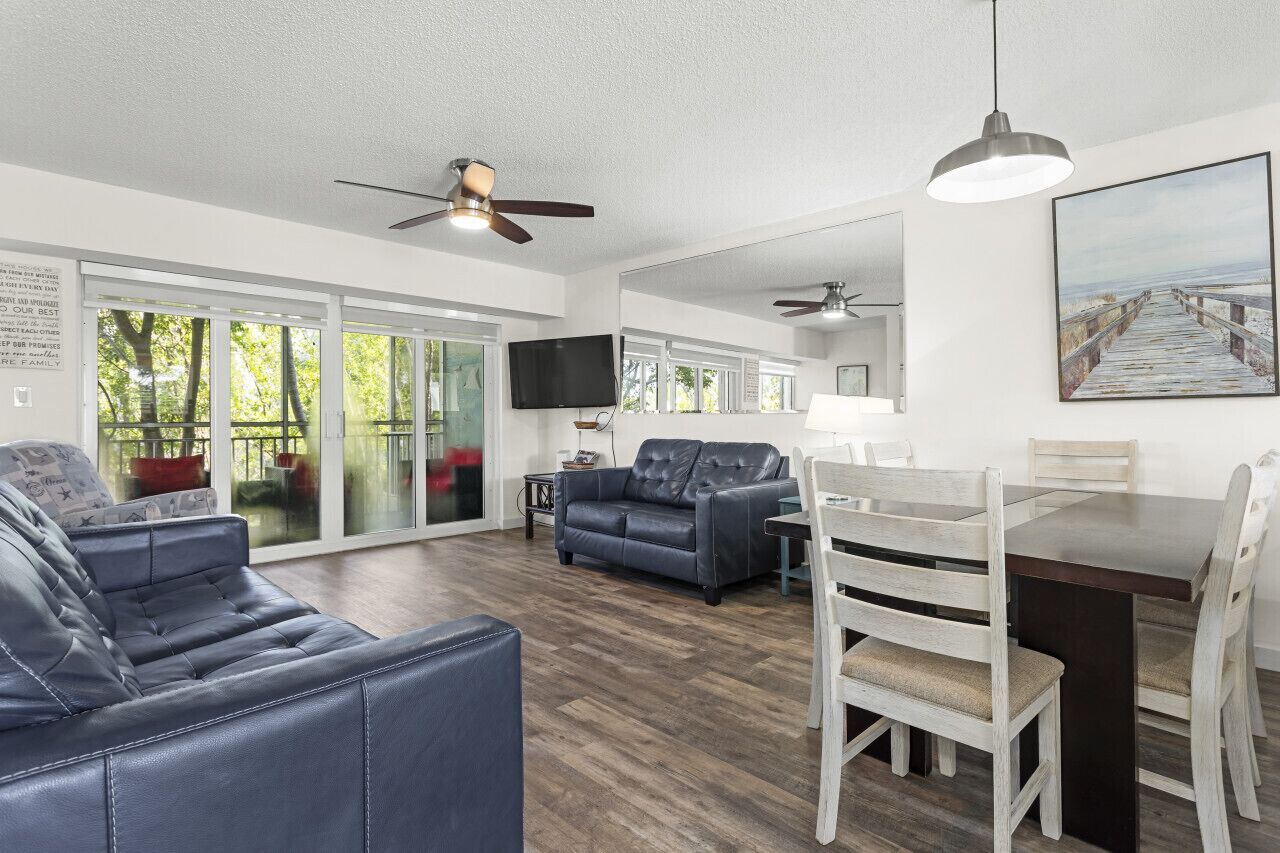 Kawama 3 Bedroom Townhouse--2 Heated Pools, Marina, Tennis, Lagoon & Much More! - Key Largo