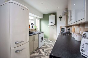Fridge, microwave, oven, stovetop