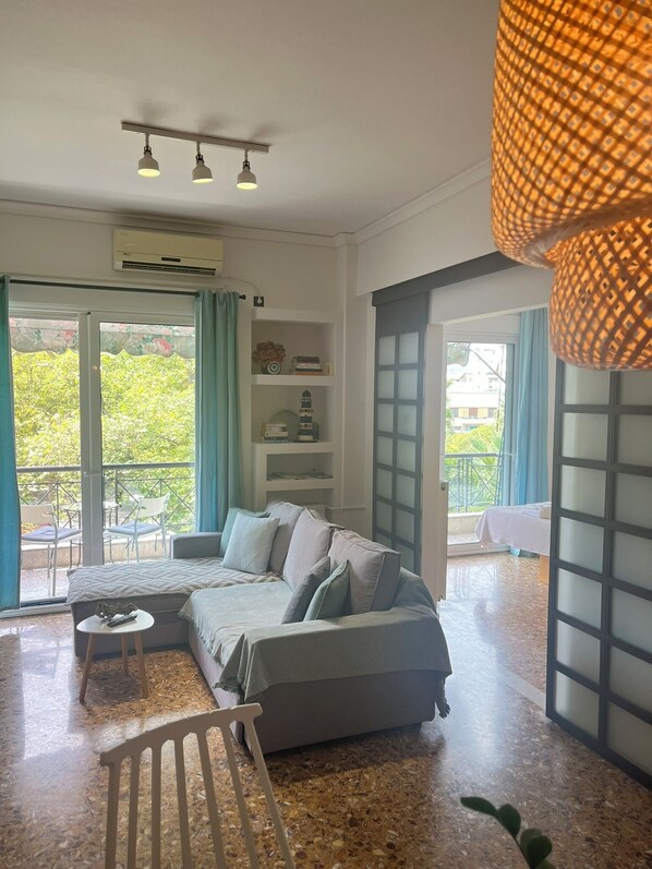 Flat-screen TV - The Flat, Volos Downtown (Volos)