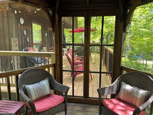 Cottage - Serenity Now on Jordan Lake (La Villetta)
