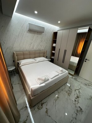 Apartamento | 1 dormitorio, tabla de planchar con plancha, wifi gratis y ropa de cama