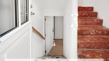 Apartment, 1 Bedroom | Front of property