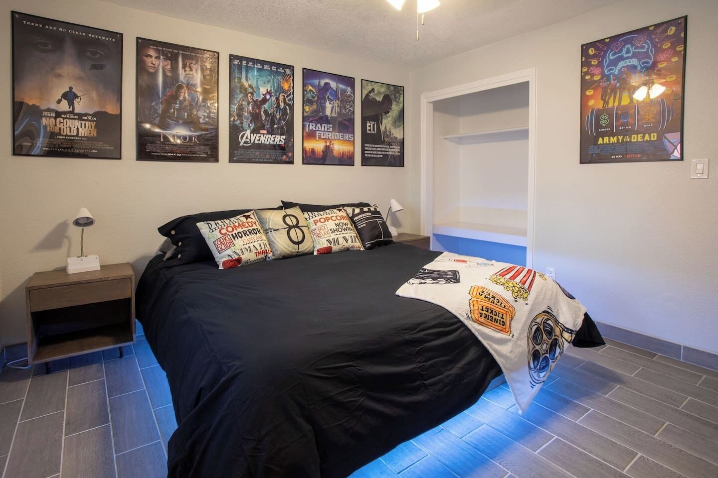 2 chambres, bureau, fer et planche à repasser, Wi-Fi gratuit