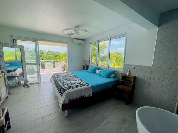 5 Schlafzimmer, Bügeleisen/Bügelbrett, kostenloses WLAN, Bettwäsche