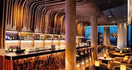 Radisson Blu Hotel At Porsche Design Tower Stuttgart