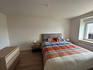 4 sovrum, strykjärn/strykbräda, resesäng och wi-fi