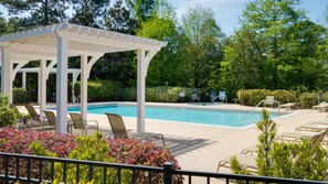Casa, várias camas (1285 Laurel Grove 'Seabatical') | Piscina